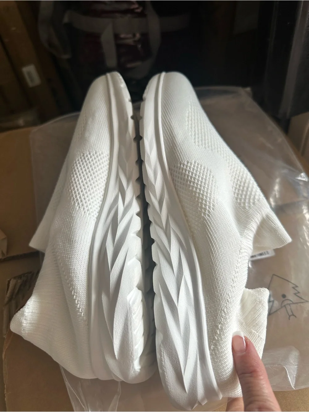 Womens Slip-On Knit Athletic Shoes - White